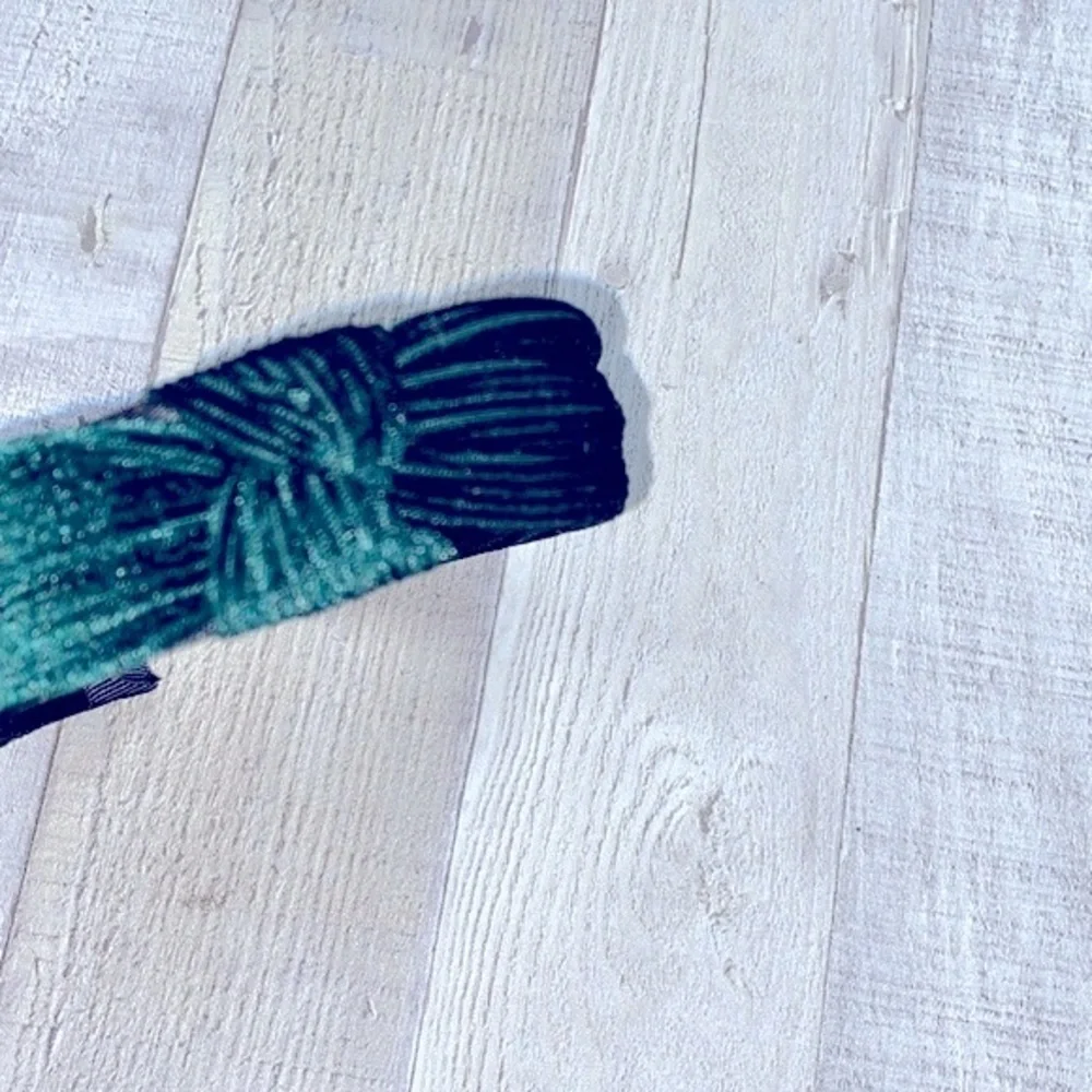GREEN velvet headband